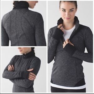 Lululemon Runderful 1/2 zip pullover jacket